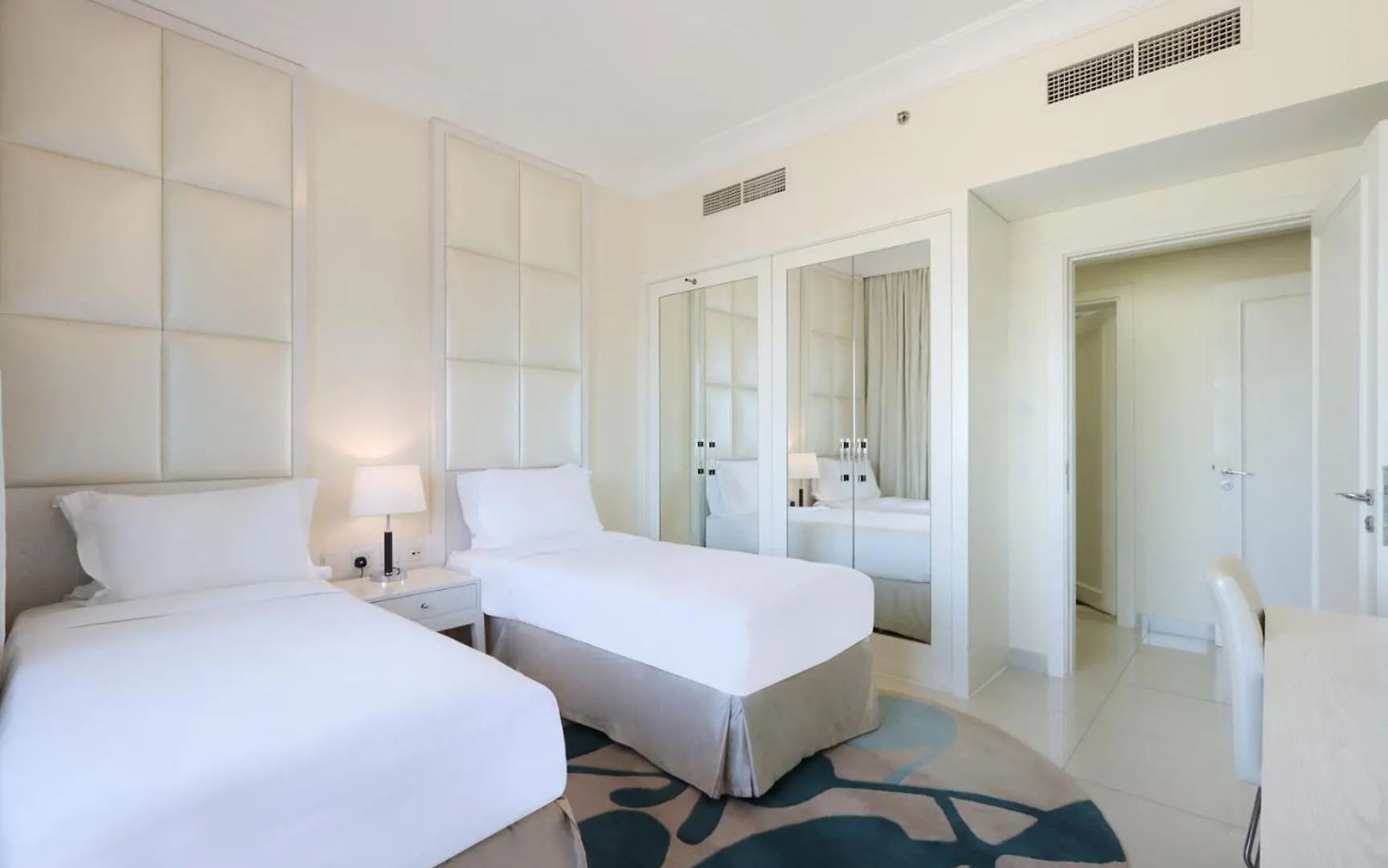 Homely 2Br - Downtown Next To Dubai Mall