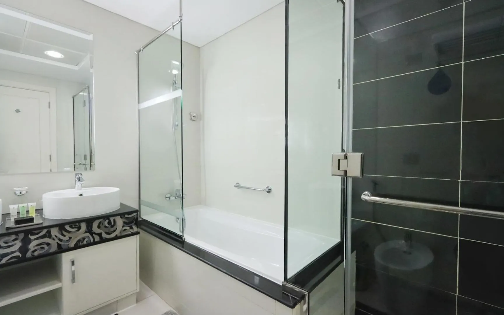 Apartment Homely 2Br - Downtown Next To Dubai Mall United Arab Emirates